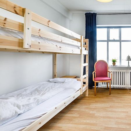 Riverside Hostel Бльондюоус Екстер'єр фото