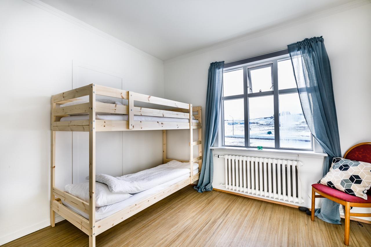 Riverside Hostel Бльондюоус Екстер'єр фото