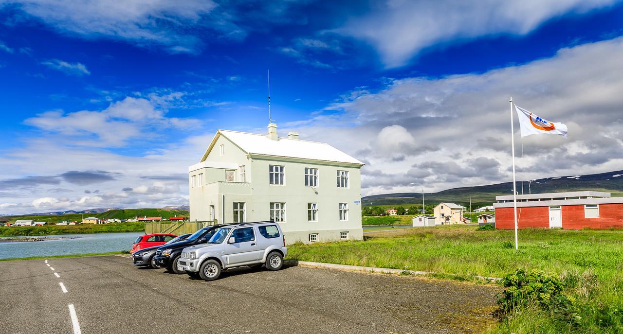 Riverside Hostel Бльондюоус Екстер'єр фото