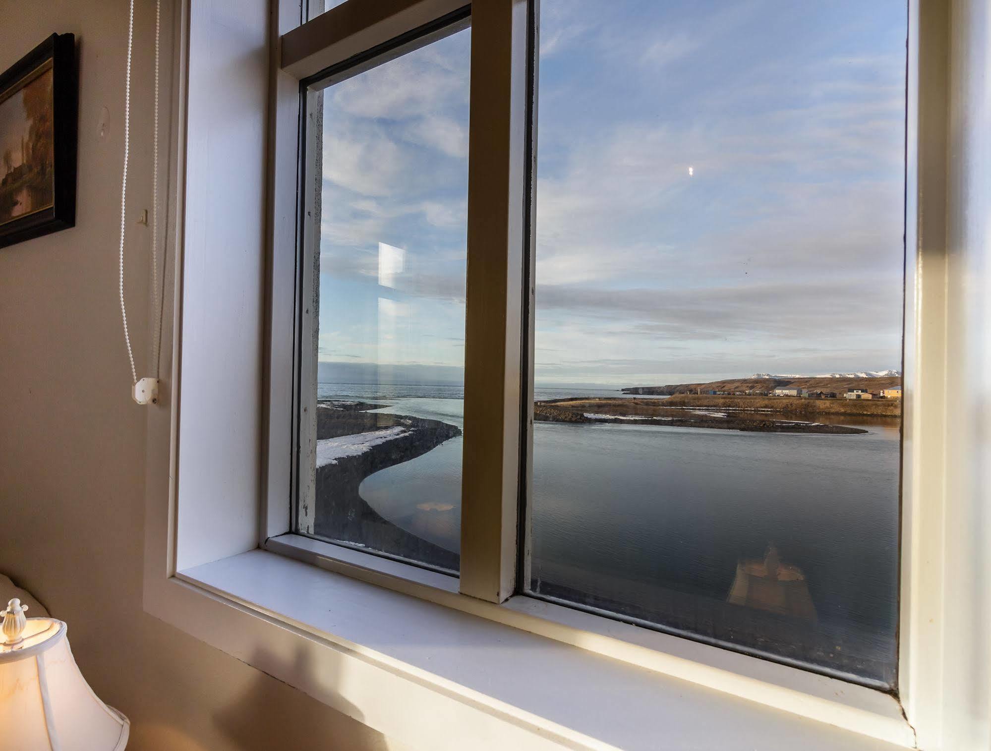 Riverside Hostel Бльондюоус Екстер'єр фото
